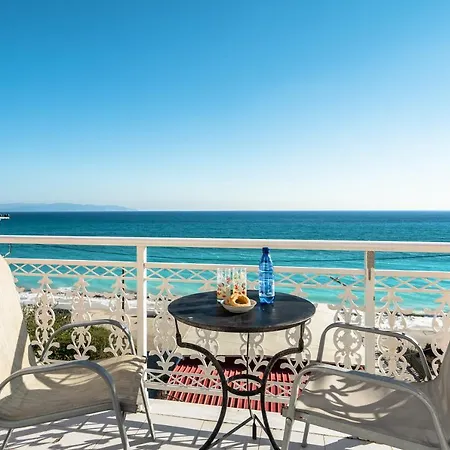 Casa de hóspedes Angela Sea View 4 3*