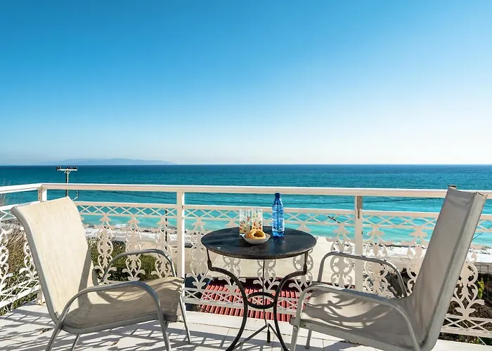 Pensión Angela Sea View 4 3*