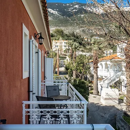 Angela Sea View 4 בית הארחה 3*